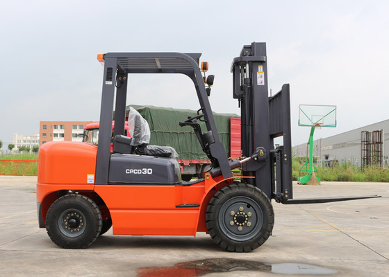 China Industrial 3 Tonne Forklift Truck for 3 Meters Max Lifting Height 160MM Free Lift Height supplier
